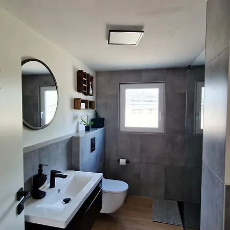 Ferienhaus Seeoase - 70Qm - Kamin -Terrassen - Parkplatz - Badestelle Fusslaeufig Joachimsthal Zewnętrze zdjęcie