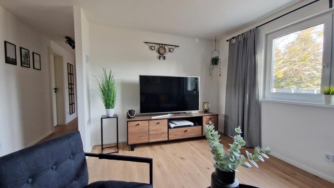 Seeoase Mit Kamin - Badestelle Fußläufig